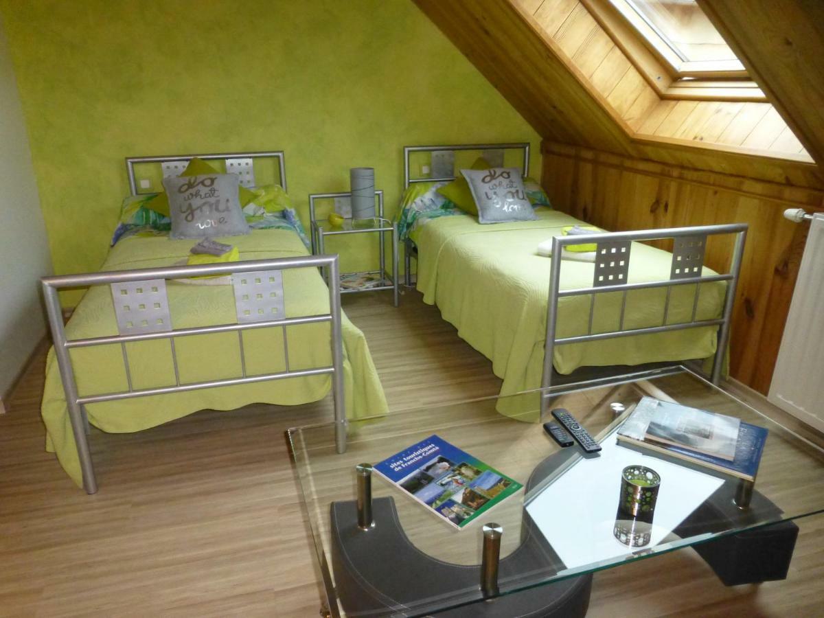 Chambres D'Hote Le Marronnier Champrougier Екстер'єр фото